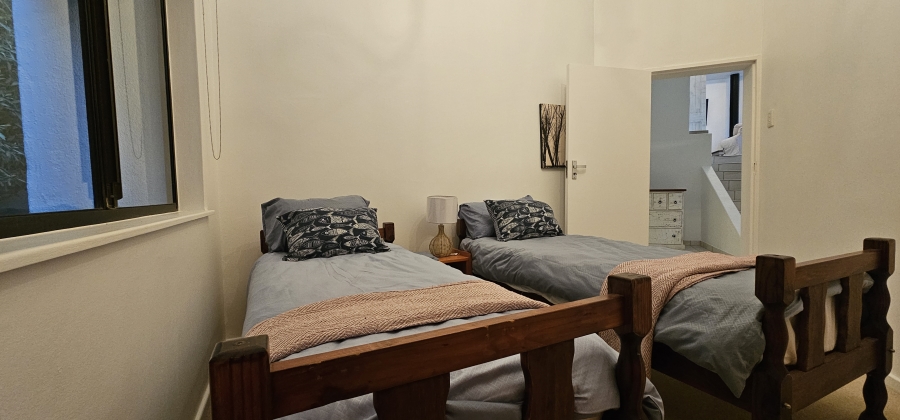 To Let 3 Bedroom Property for Rent in Middedorp Western Cape